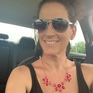 Meet your Posher, Carly